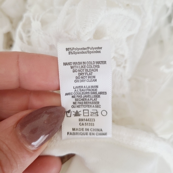 Bishop + Young Lace dress - Picture 8 of 8